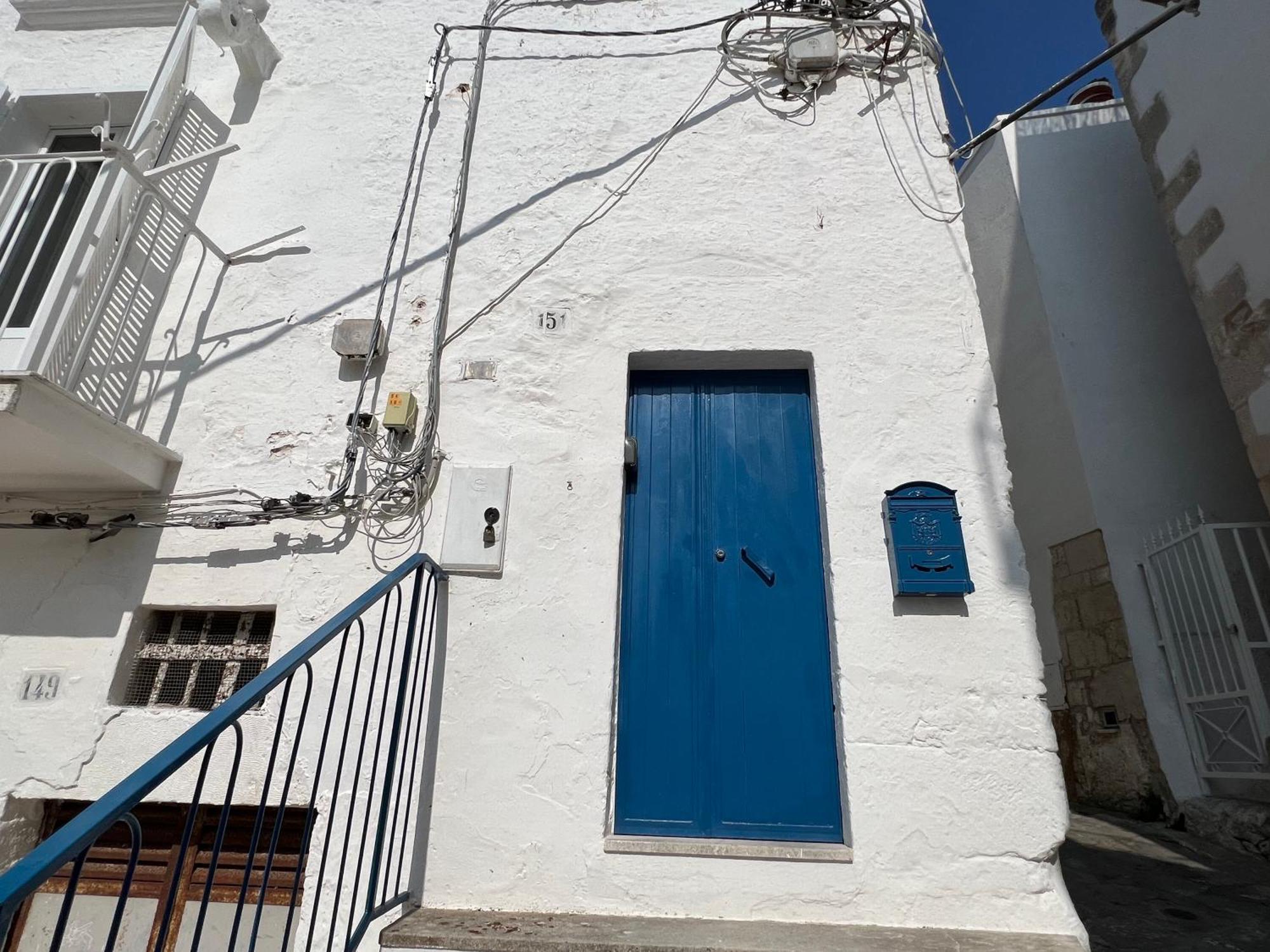 Zinzu - By Tripostuni * Ostuni
